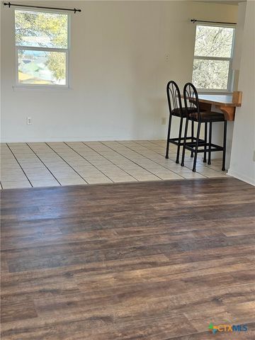 827 Michelle Drive, Copperas Cove, TX 76522