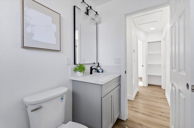 4317 Twain Dr, Olivehurst, CA 95961