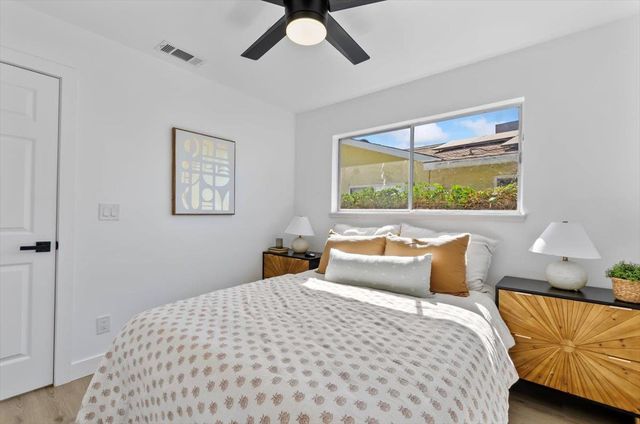 4317 Twain Dr, Olivehurst, CA 95961