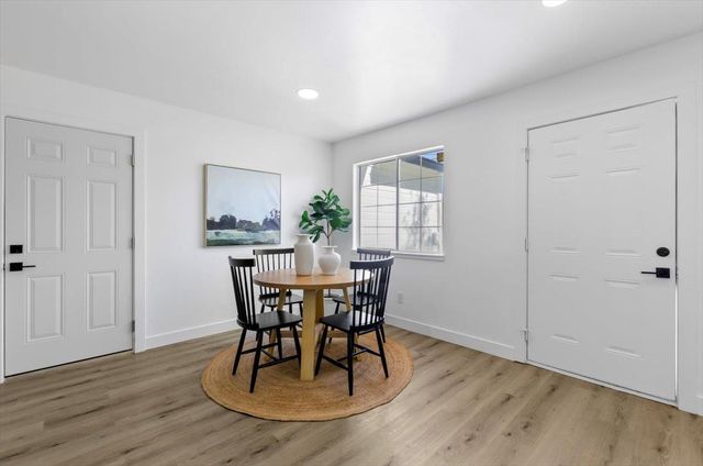 4317 Twain Dr, Olivehurst, CA 95961