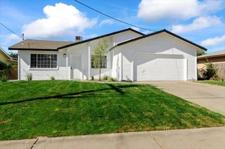 4317 Twain Dr, Olivehurst, CA 95961