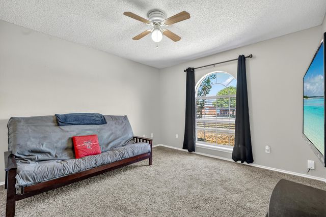 6205 15th Street, Lubbock, TX 79416