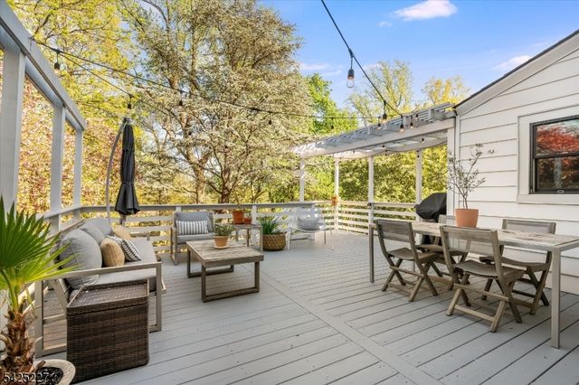 583 Highland Ave, Montclair Twp., NJ 07043