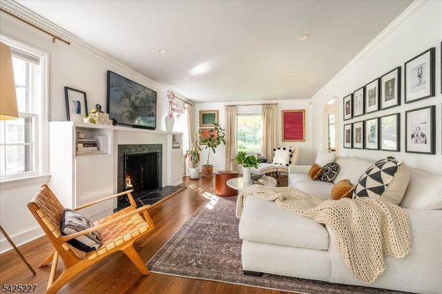 583 Highland Ave, Montclair Twp., NJ 07043