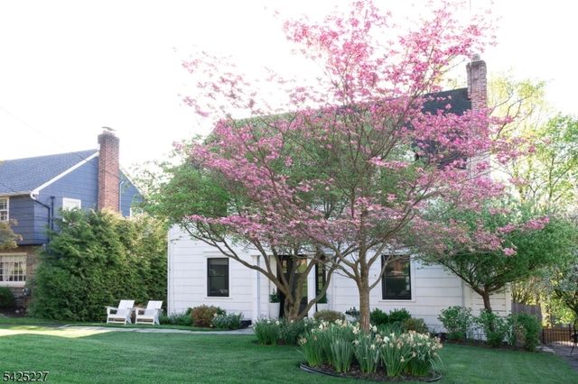 583 Highland Ave, Montclair Twp., NJ 07043