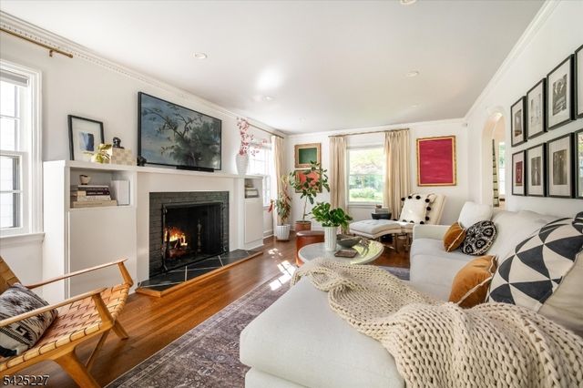 583 Highland Ave, Montclair Twp., NJ 07043