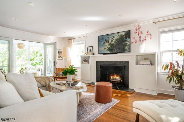 583 Highland Ave, Montclair Twp., NJ 07043