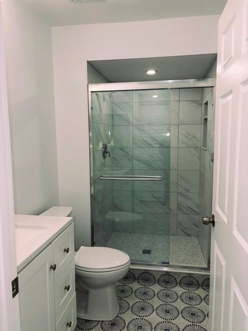 2900 Fiore Way, Delray Beach, FL 33445