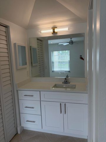 2900 Fiore Way, Delray Beach, FL 33445