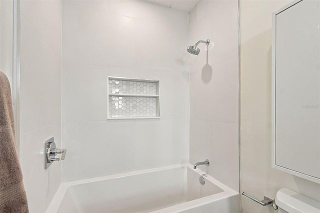 5825 LEELAND STREET S, St Petersburg, FL 33715