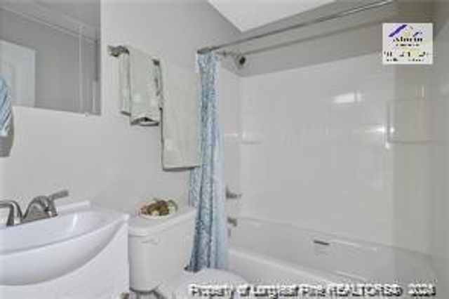 4122 S Dowfield Drive, Fayetteville, NC 28311