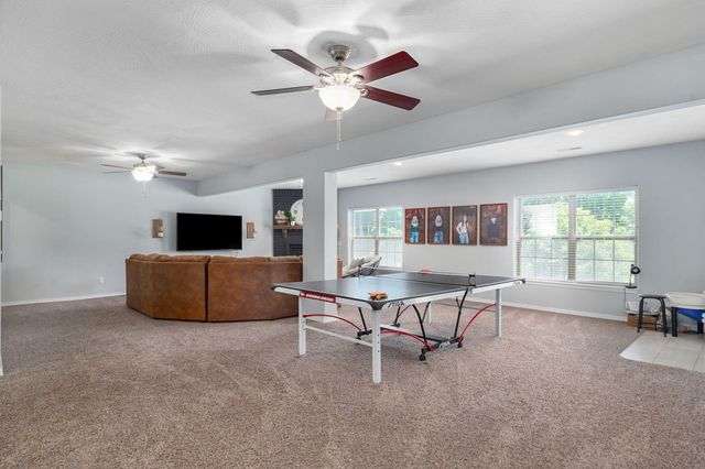5390 S Oxynard Street, Springfield, MO 65810