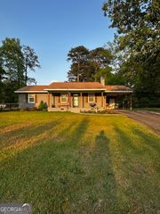 805 Thurston School Road, Thomaston, GA 30286