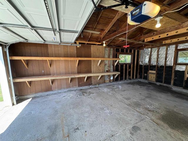 160 WASHBURN AVENUE, Oconto, WI 54153