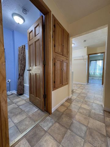 160 WASHBURN AVENUE, Oconto, WI 54153