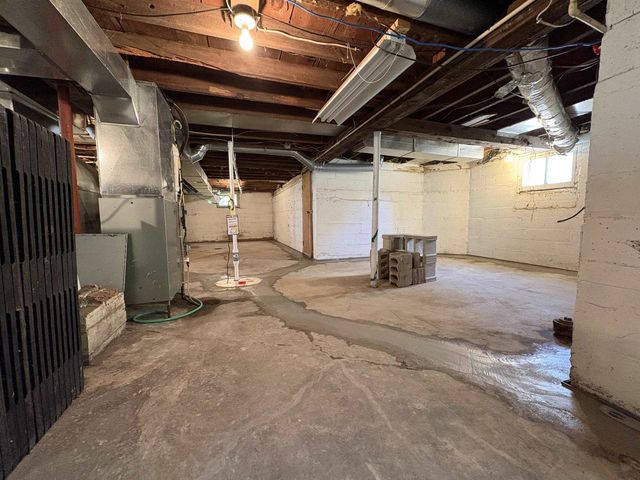 160 WASHBURN AVENUE, Oconto, WI 54153