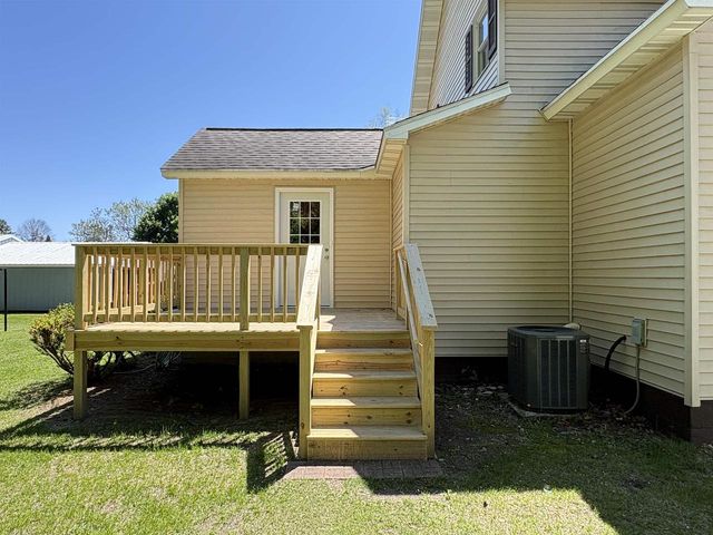160 WASHBURN AVENUE, Oconto, WI 54153