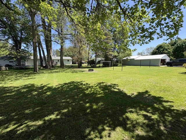 160 WASHBURN AVENUE, Oconto, WI 54153