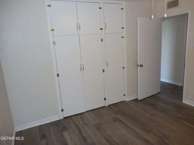 701 W Yandell Drive 8, El Paso, TX 79902