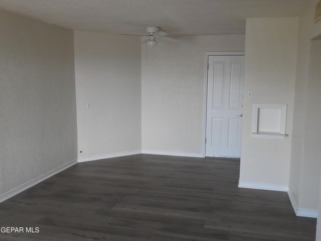 701 W Yandell Drive 8, El Paso, TX 79902