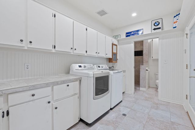 27030 Masters PKWY, Spicewood, TX 78669