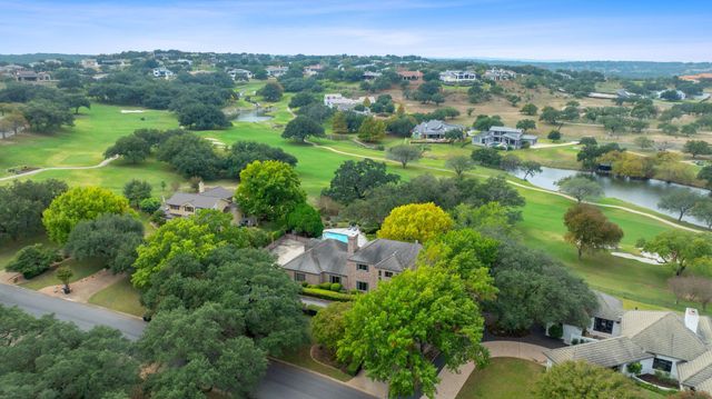 27030 Masters PKWY, Spicewood, TX 78669