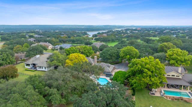 27030 Masters PKWY, Spicewood, TX 78669
