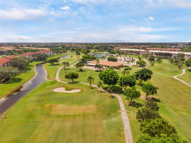 13500 SW 1st St 307U, Pembroke Pines, FL 33027