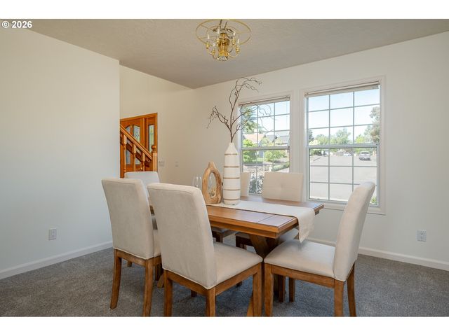 12400 Sw 131ST Ave, Tigard, OR 97223