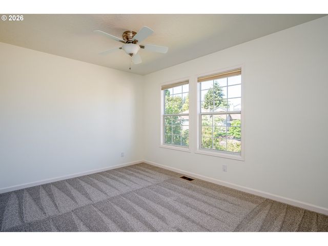 12400 Sw 131ST Ave, Tigard, OR 97223