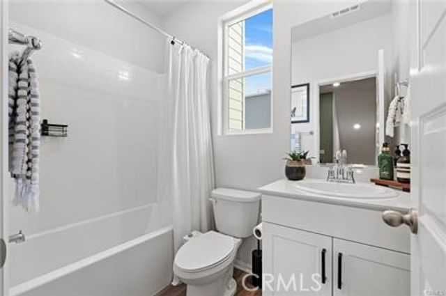 1752 Cayton Loop, West Covina, CA 91790