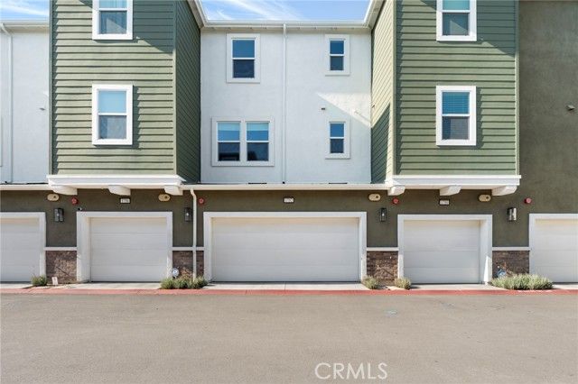 1752 Cayton Loop, West Covina, CA 91790