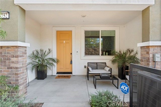 1752 Cayton Loop, West Covina, CA 91790