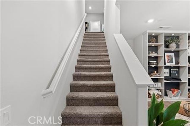 1752 Cayton Loop, West Covina, CA 91790