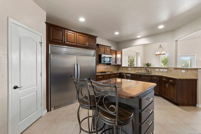 116 OAK PASS WAY, New Braunfels, TX 78132