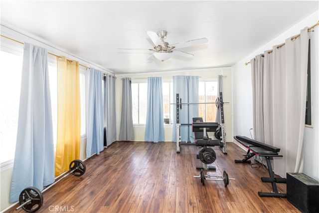 13363 Merry Oaks, Victorville, CA 92392