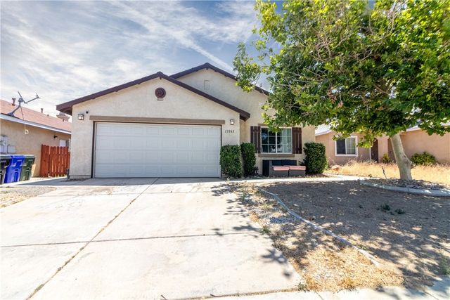 13363 Merry Oaks, Victorville, CA 92392