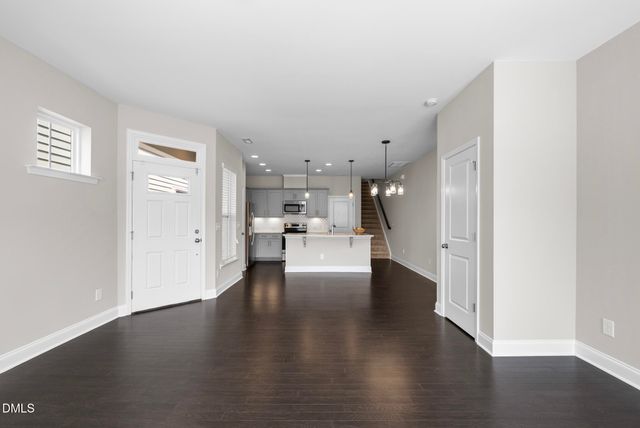 182 Manordale Drive, Chapel Hill, NC 27517