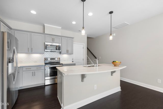 182 Manordale Drive, Chapel Hill, NC 27517