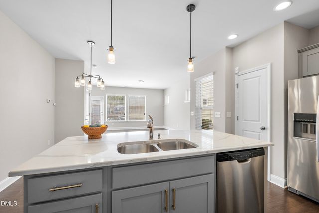 182 Manordale Drive, Chapel Hill, NC 27517