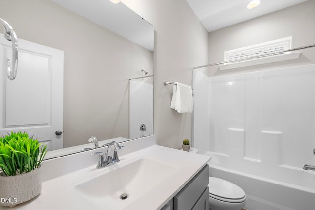 182 Manordale Drive, Chapel Hill, NC 27517