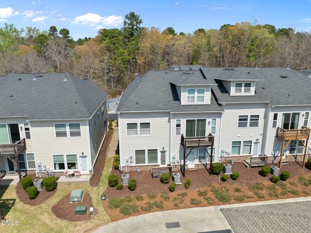 182 Manordale Drive, Chapel Hill, NC 27517