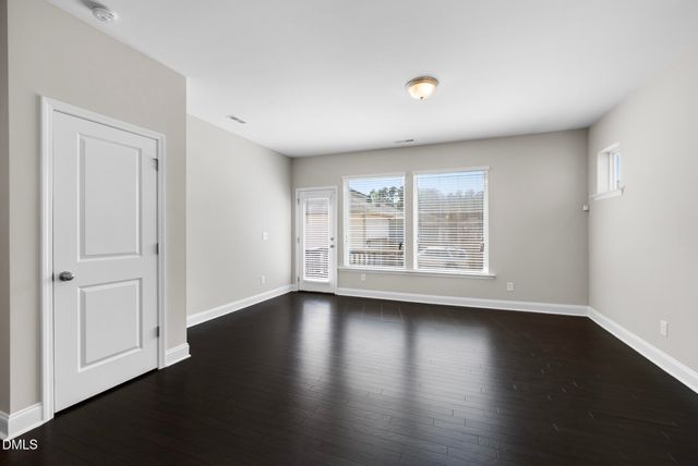 182 Manordale Drive, Chapel Hill, NC 27517