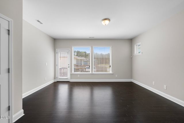 182 Manordale Drive, Chapel Hill, NC 27517