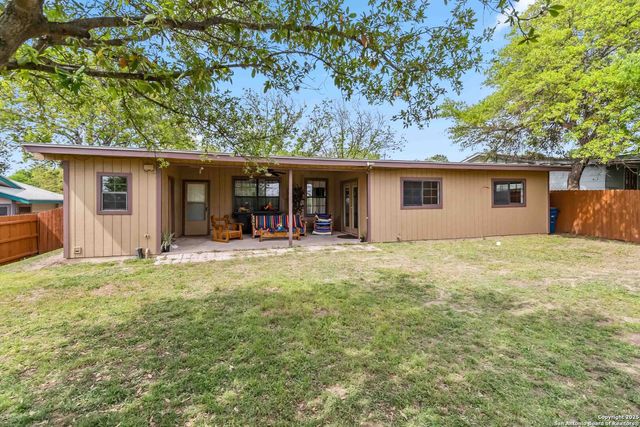 4714 Newcome, San Antonio, TX 78229
