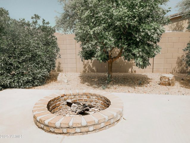 1024 W Ayrshire Trail, San Tan Valley, AZ 85143