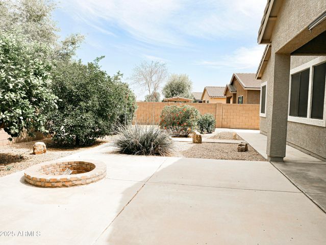 1024 W Ayrshire Trail, San Tan Valley, AZ 85143