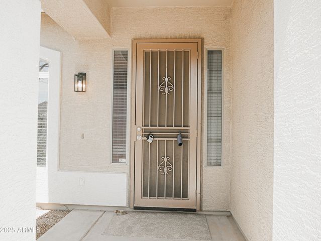 1024 W Ayrshire Trail, San Tan Valley, AZ 85143