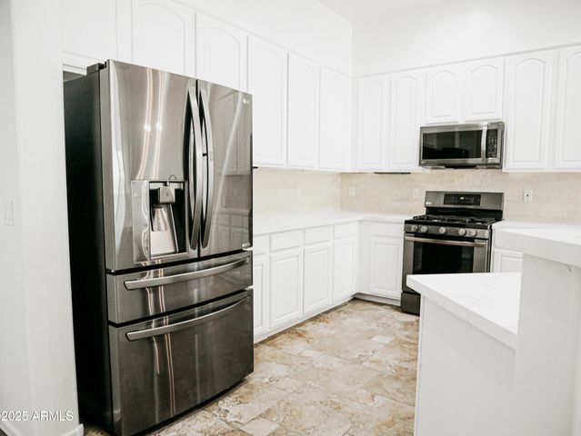 1024 W Ayrshire Trail, San Tan Valley, AZ 85143
