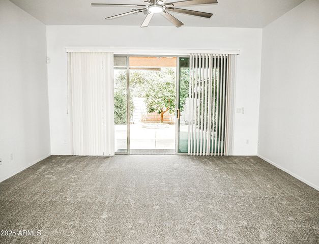 1024 W Ayrshire Trail, San Tan Valley, AZ 85143